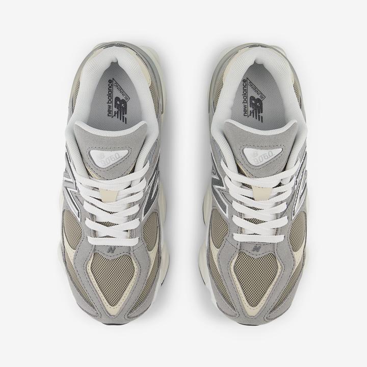 Image du produit New Balance GC9060BA (40)