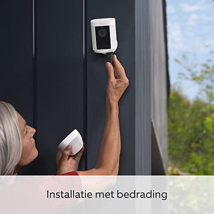 Productafbeelding Ring Spotlight Cam Pro, bedraad - Zwart (1920 x 1080 Pixels)