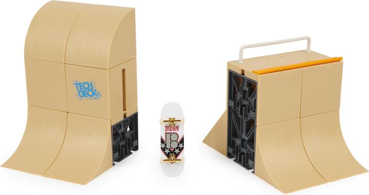 Actual product image Spin Master Tech Deck Danny Way Mega Half Pipe (Multilingual)