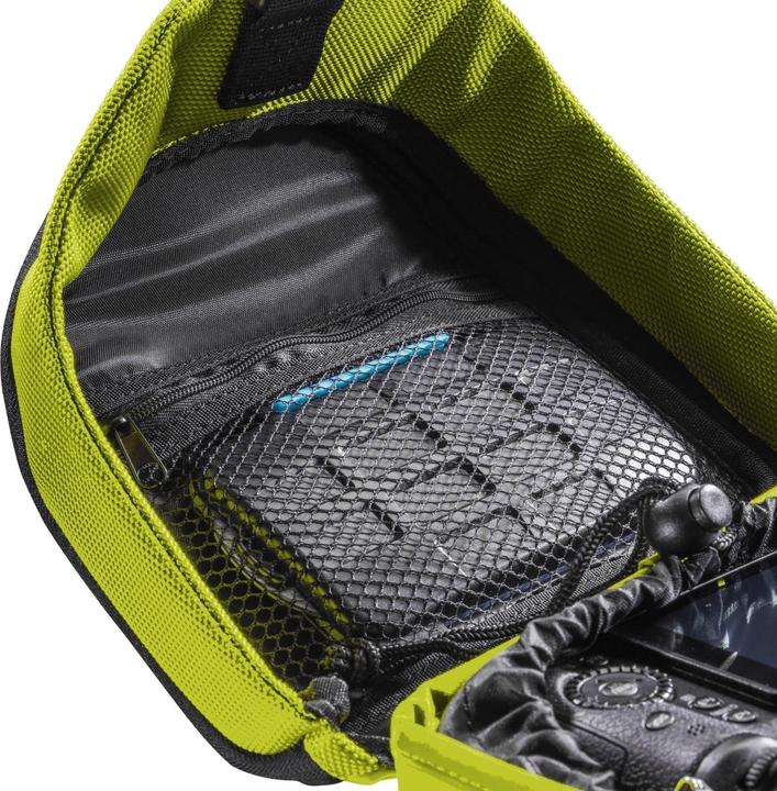 Produktbild mantona Premium Colttasche hellgrün (Kamera Bereitschaftstasche, Kamera Schultertasche, 3.61 l)