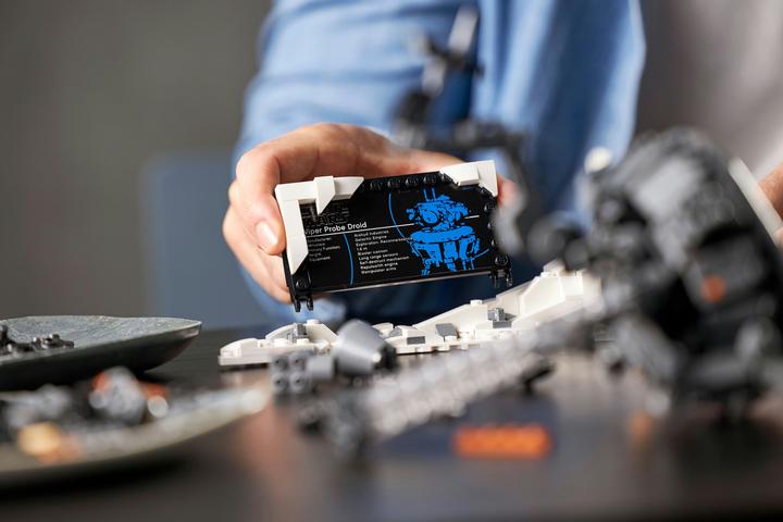 Actual product image LEGO Imperial Probe Droid (75306, LEGO Star Wars)