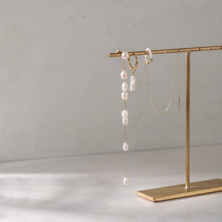 Image du produit Luamaya Jules Unique Pearl Fall Studs (Acier inoxydable)