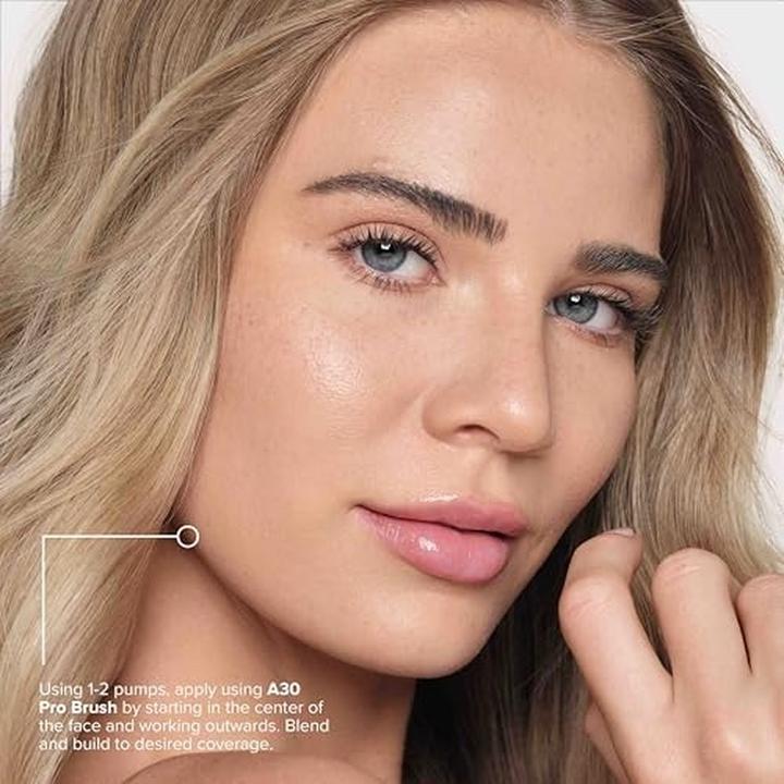 Produktbild Anastasia Beverly Hills Impeccable Blurring Second Skin Matte Foundation