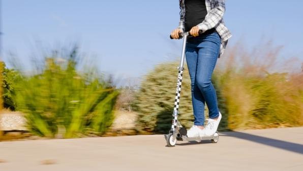Produktbild Razor Scooter A Checked Out Black/White