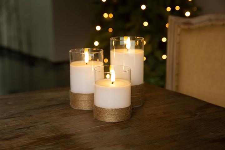Actual product image Goobay 3er-Set LED-Echtwachs-Kerzen im Glas, weiss, mit Hanf umwickelt (3 x)