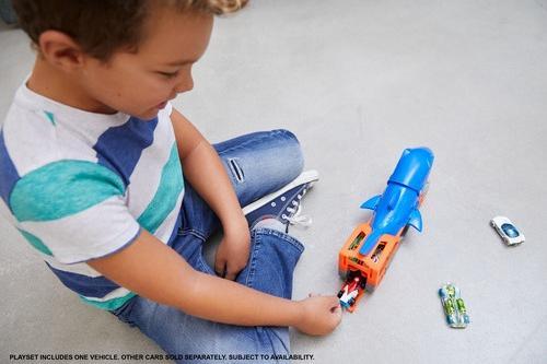 Immagine prodotto Hot Wheels HW Hungry Shark Transporter