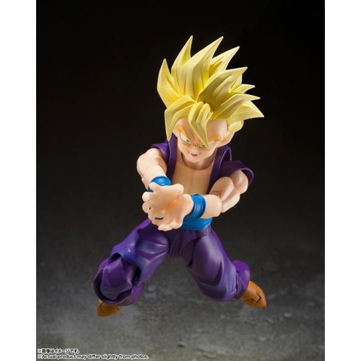 Actual product image Tamashii Nation Dragon Ball Z S.H. Super Saiyan Son Gohan - The Warrior Who Surpassed Goku