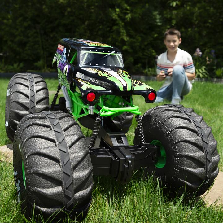 Produktbild Monster Jam Mega Grave Digger