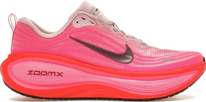 Image du produit Nike Vomero Plus Hyper Pink Bright Crimson (Women's) (36)