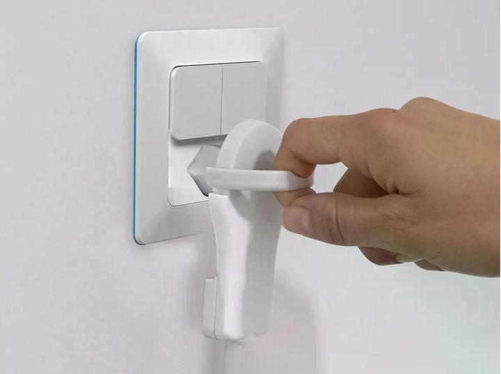 Image du produit Max Hauri Fiche coudée plate de type 12 réattachable (Type 12)