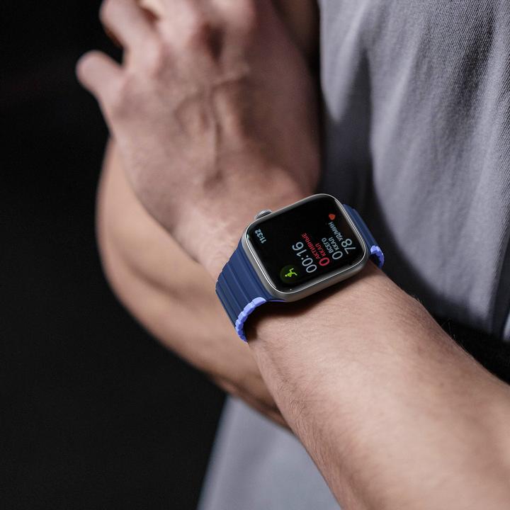 Produktbild Dux Ducis Magnetic Strap for Apple Watch SE, 8, 7, 6, 5, 4, 3, 2, 1 (41, 40, 38 mm) Strap (LD Versio (38 mm, 40 mm, 41 mm, Metall, Silikon)