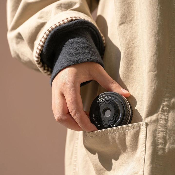 Actual product image Viltrox AF 28 mm f/4.5 XF Fuji X (Fujifilm X, full size)