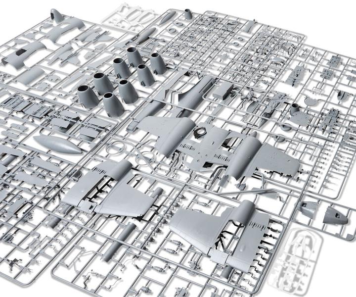Produktbild Revell Gloster Meteor F.8/FR.9 - First Edition