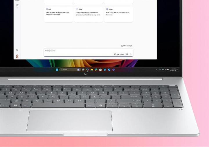 Actual product image HP EliteBook 8 G1i 16 inch Notebook Next Gen AI PC Wolf Pro Security Edition (AD2Y5ET#ABZ) (16", 32 GB, 1000 GB, Numeric keypad)