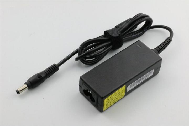 Produktbild CoreParts Power Adapter (45 W)