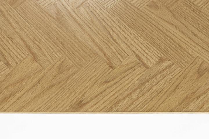 Produktbild Zuiver Table (120 x 40 x 75 cm)