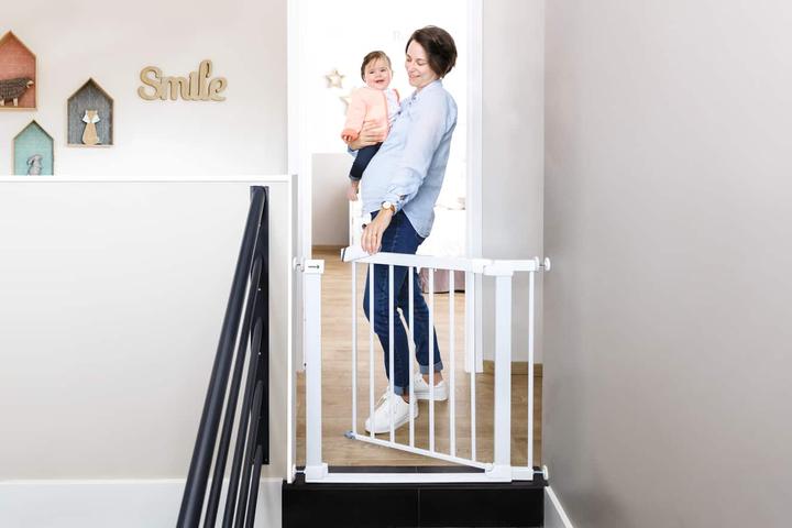 Produktbild Safety 1st Flat Step Treppengitter Metall Weiss (73 cm)