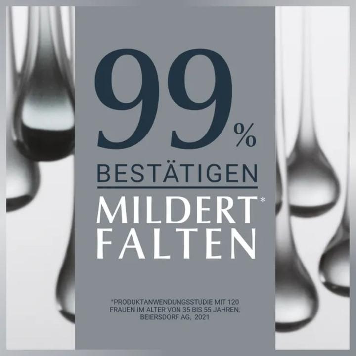 Actual product image Eucerin Hyaluron-Filler + 3x Effect Concentrate (30 ml)