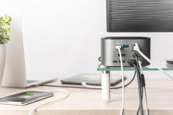 Produktbild Digitus DA-70889 11-Port-USB-C-Dock mit SSD-Gehäuse (Docking Port, 4 Ports)