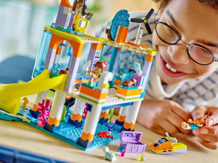 Produktbild LEGO Seerettungszentrum (41736, LEGO Friends)