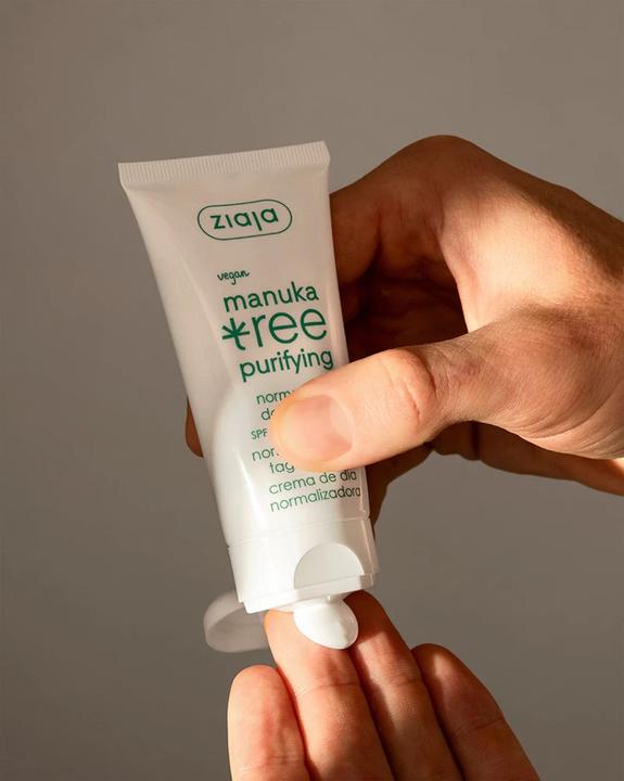 Produktbild Ziaja Day Cream Spf 10 Normalizing Manuka Tree Purifying (50 ml)