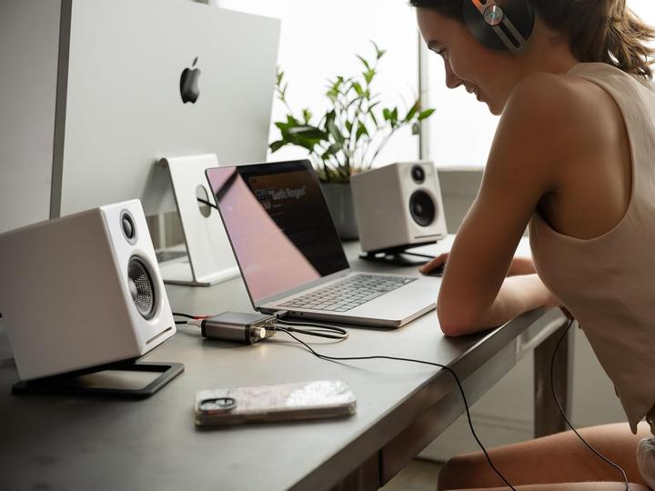 Immagine prodotto Audioengine D1P Portabler 32 Bit Kopfhörerverstärker und DAC (USB-DAC)