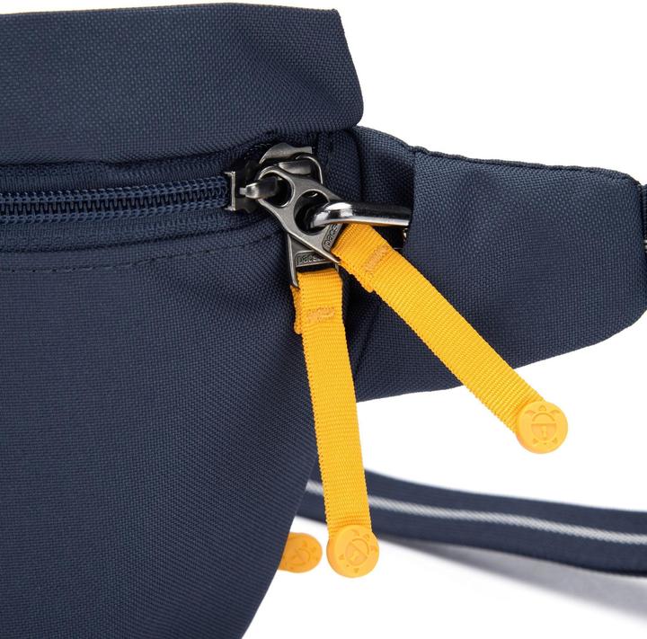 Actual product image Pacsafe Go