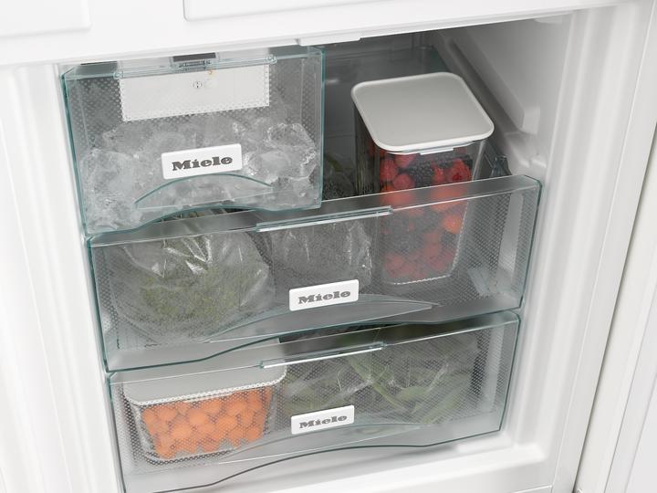 Produktbild Miele KFN 37692 iDE Re (248 l)