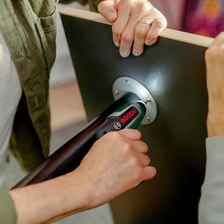 Produktbild Bosch Home & Garden IXO 7 Bit-Set (Akkubetrieb)