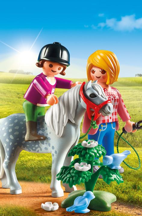 Actual product image Playmobil Walk with pony (6950)