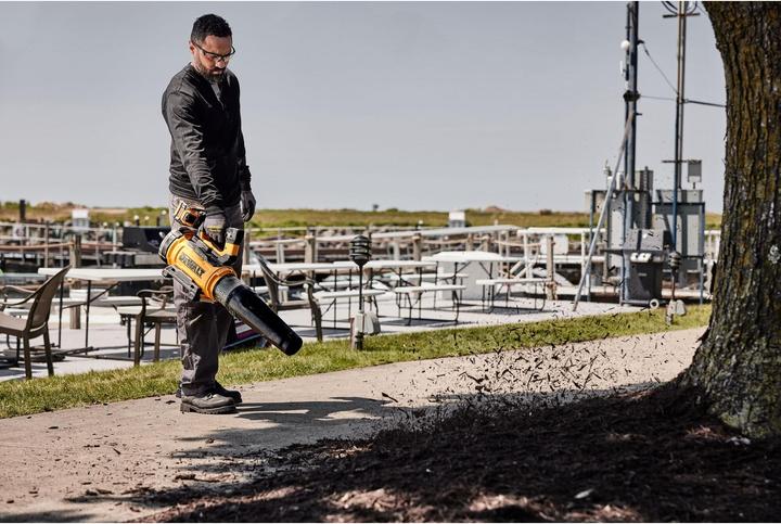 Actual product image DeWalt 54V FV DCMBL777N Blower (Rechargeable battery operated, Leaf blower)