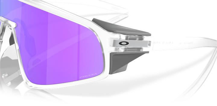 Produktbild Oakley Latch Panel Sportbrille (Matte Clear, Prizm violet)