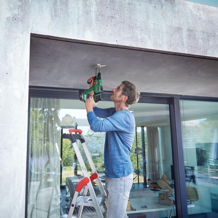 Actual product image Bosch Home & Garden Universal Hammer 18V (Rechargeable battery operated)