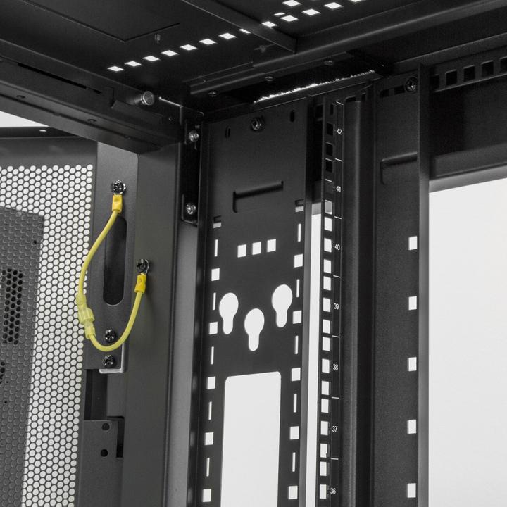 Actual product image StarTech 42U Rack Cabinet (42 RU, 19 inch rack)