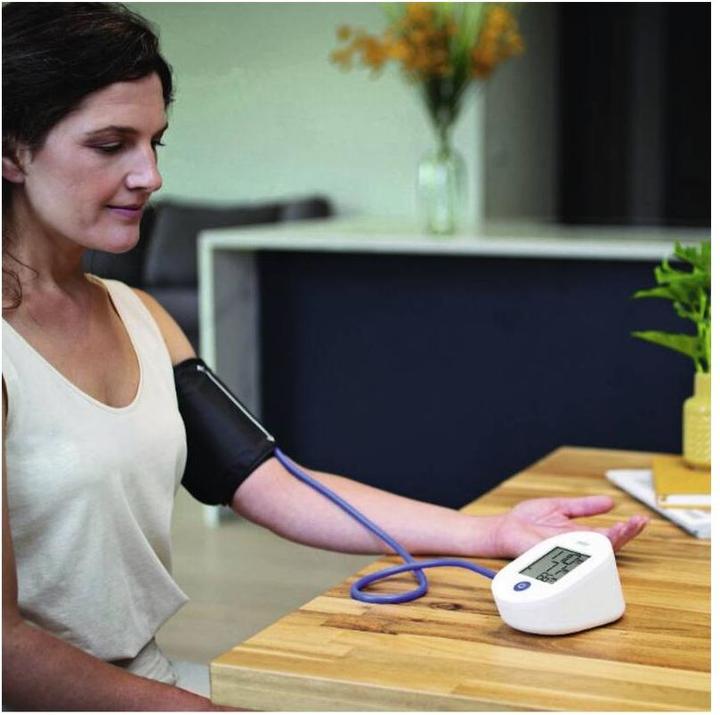 Productafbeelding Braun ExactFit bloeddrukmeter 1E (1 st)