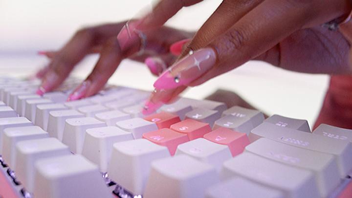 Image du produit Logitech G G713 (Allemagne, Filaire)