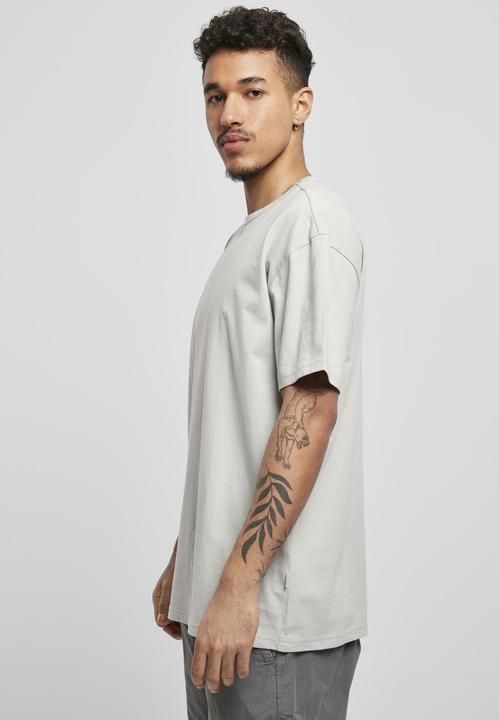 Actual product image Urban Classics Organic Basic Tee (S)