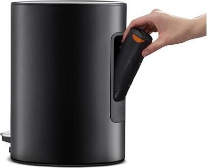 Image du produit Joseph Joseph Seau de salle de bain à pédale (5 l)