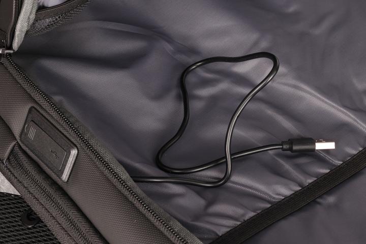 Actual product image Addison 306014 Notebook Case (14.1 inch) Briefcase (14.10", Universal)
