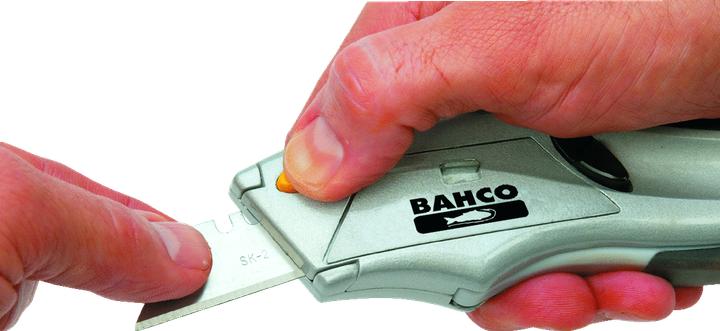Actual product image Bahco Mini cutter knife with automatic blade retraction and rubber handle (Cutters)