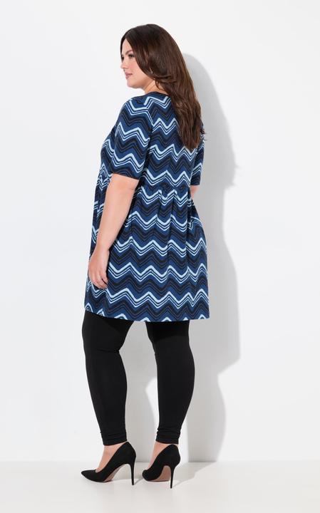 Immagine prodotto Ulla Popken Maglia dal taglio lungo e svasato con design a spina di pesce, scollo a girocollo e maniche a 3/4 (50, 52)
