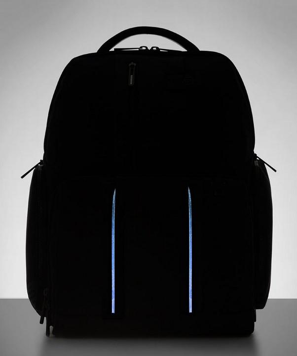 Produktbild Piquadro Fast-Check Laptoprucksack aus rezykliertem Stoff mit LED Licht (29 l)