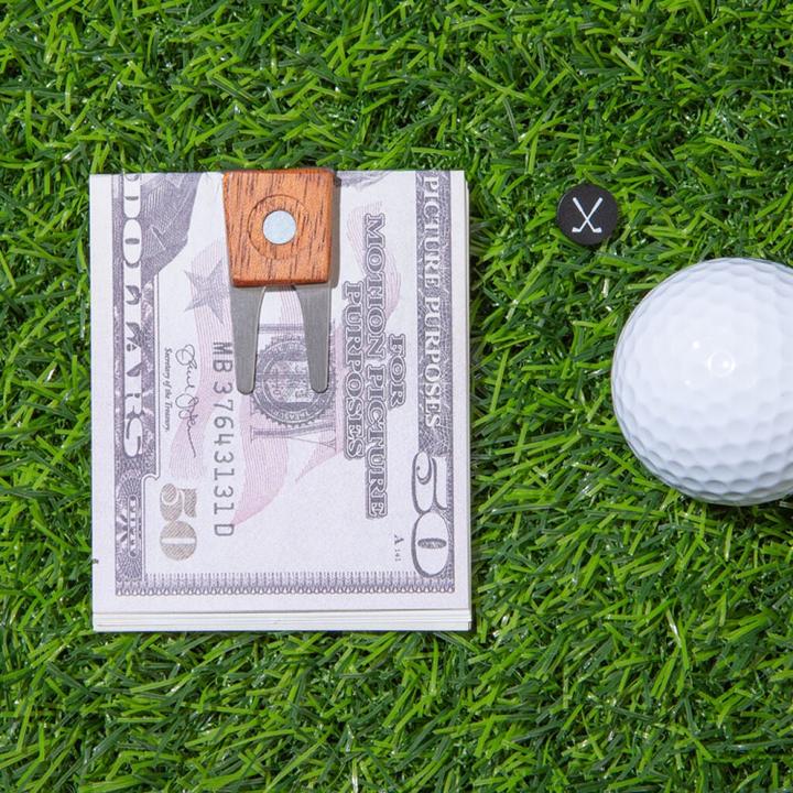 Actual product image Kikkerland - Golf Caddy Clip - 1.75 x 0.75 x 0.5