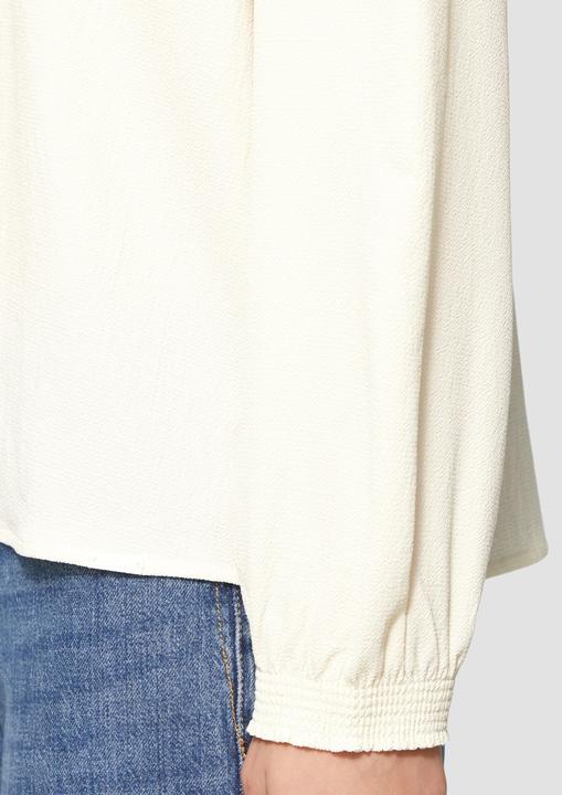 Image du produit S.Oliver Bluse Leicht strukturierte Bluse mit gemocktem Stehkragen (44)
