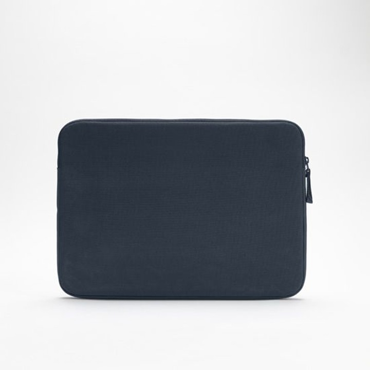 Actual product image Incase A.R.C. Sleeve for 14-inch Laptop - Navy (14.02", Universal)