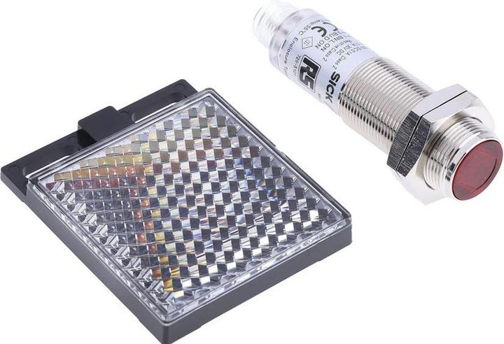 Actual product image RS PRO Sensor photoelectric M18 NPN refl. M12 (Sensor)