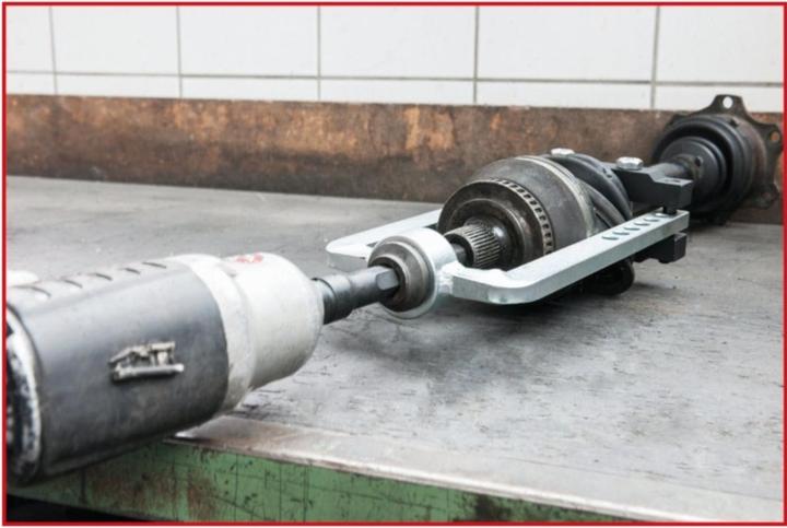 Produktbild KS Tools Universal Gelenkwellen-Abzieher