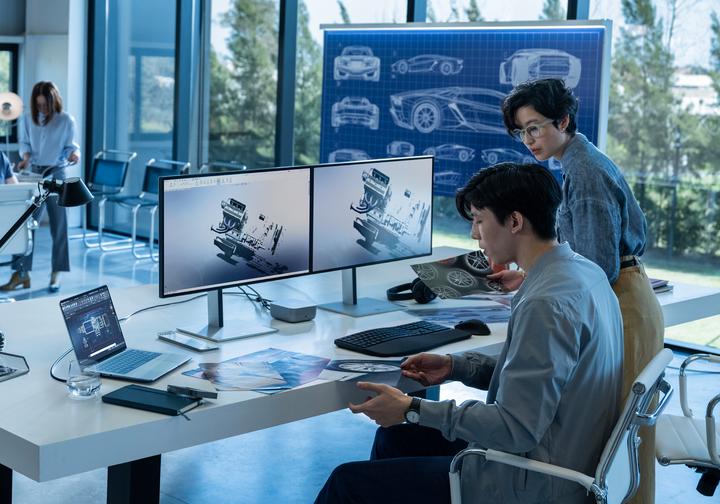 Actual product image HP ZBook Ultra G1a (14", 1000 GB, 128 GB, CH, AMD Ryzen AI Max+ PRO 395)