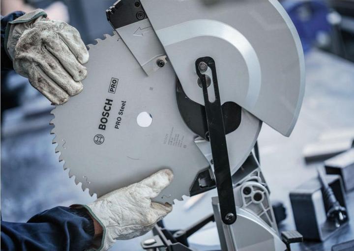 Produktbild Bosch Professional Zubehör PRO Steel Kreissägeblatt, 305 x 2,2 x 25,4 mm, T72