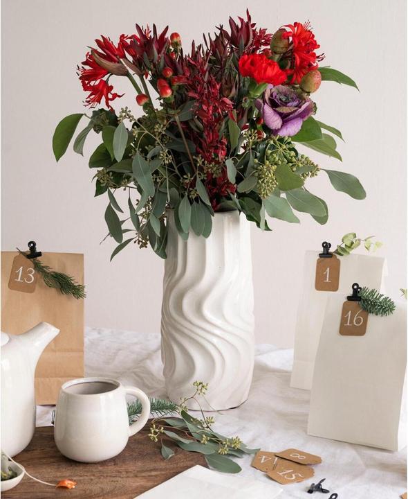 Produktbild Esmée Glasierte Vase mit Twist (1 x, 12 x 12 x 29 cm, 4.18 l)